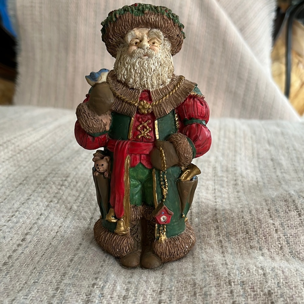 Resin Santa Figurine
